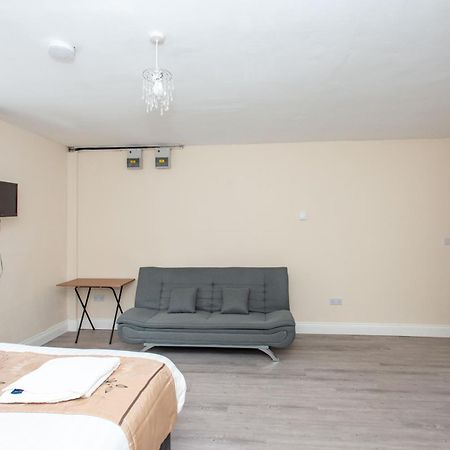 Saffron Studios Orpington Esterno foto