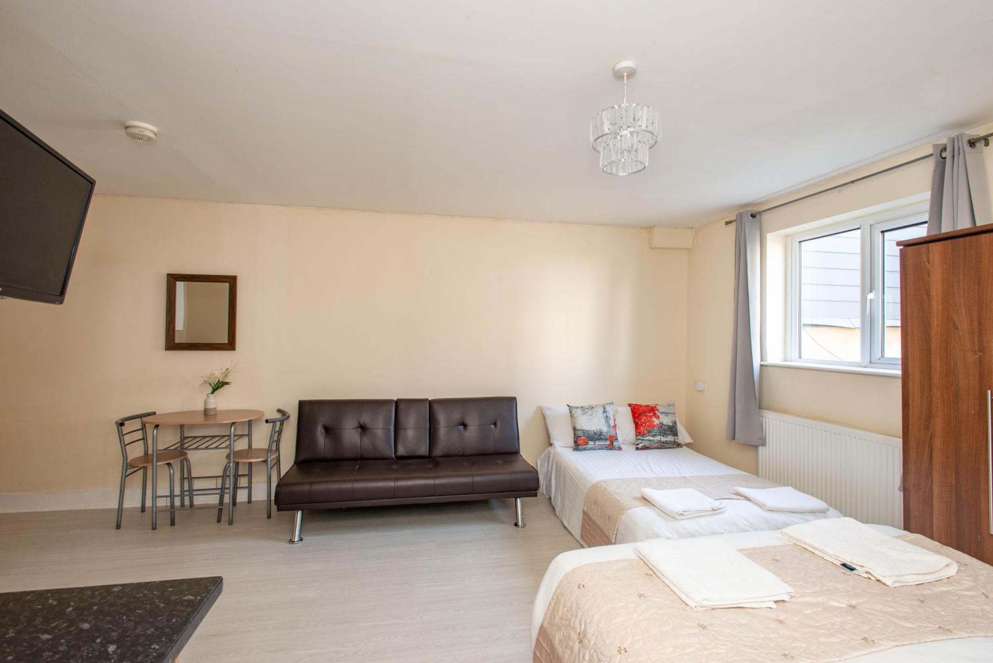 Saffron Studios Orpington Esterno foto