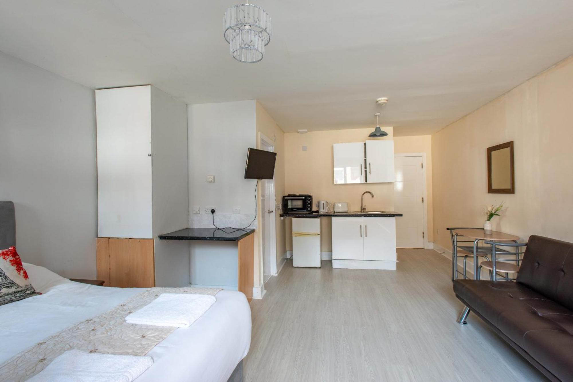 Saffron Studios Orpington Esterno foto